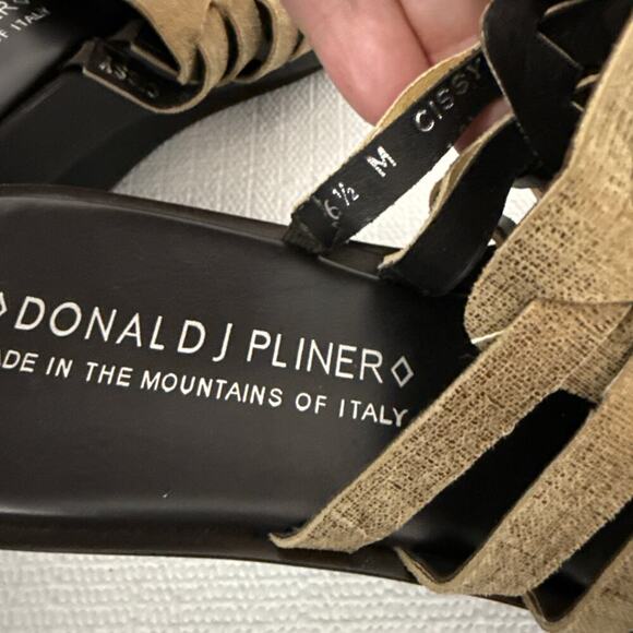 Donald J Pliner Cissy Wedge Sandal 6.5 Gold Sparkle Leather Italian Platform - Picture 5 of 10